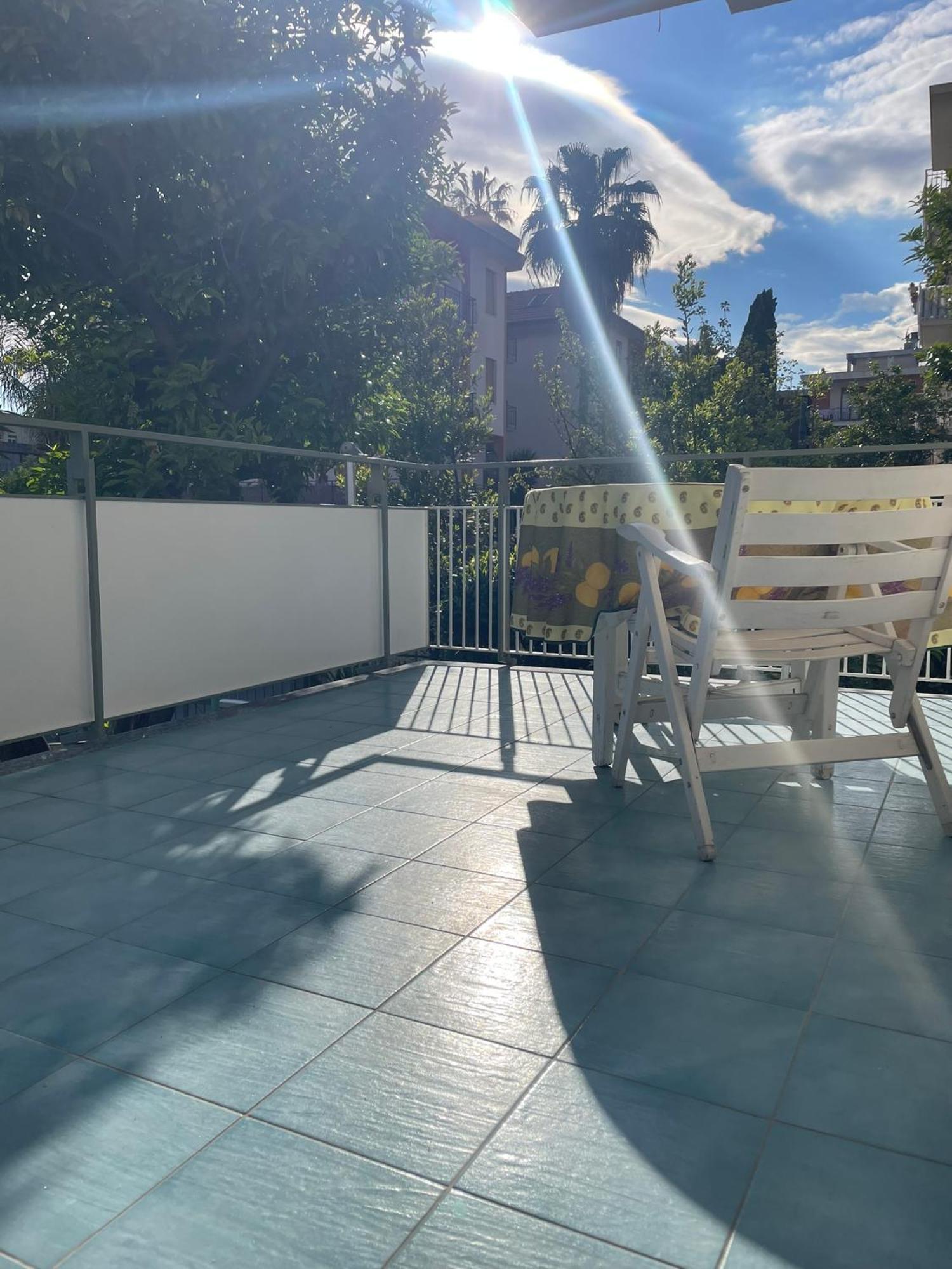 Franca'S House Apartment Bordighera Exterior foto