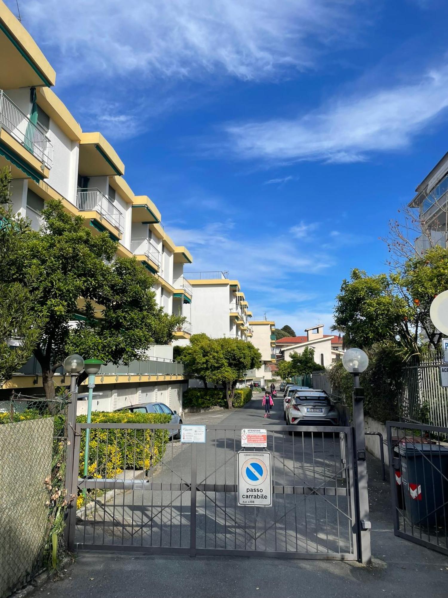Franca'S House Apartment Bordighera Exterior foto